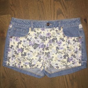 Denim shorts with floral design